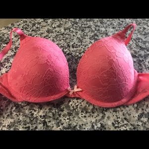 Hot pink Lacey bra 34B